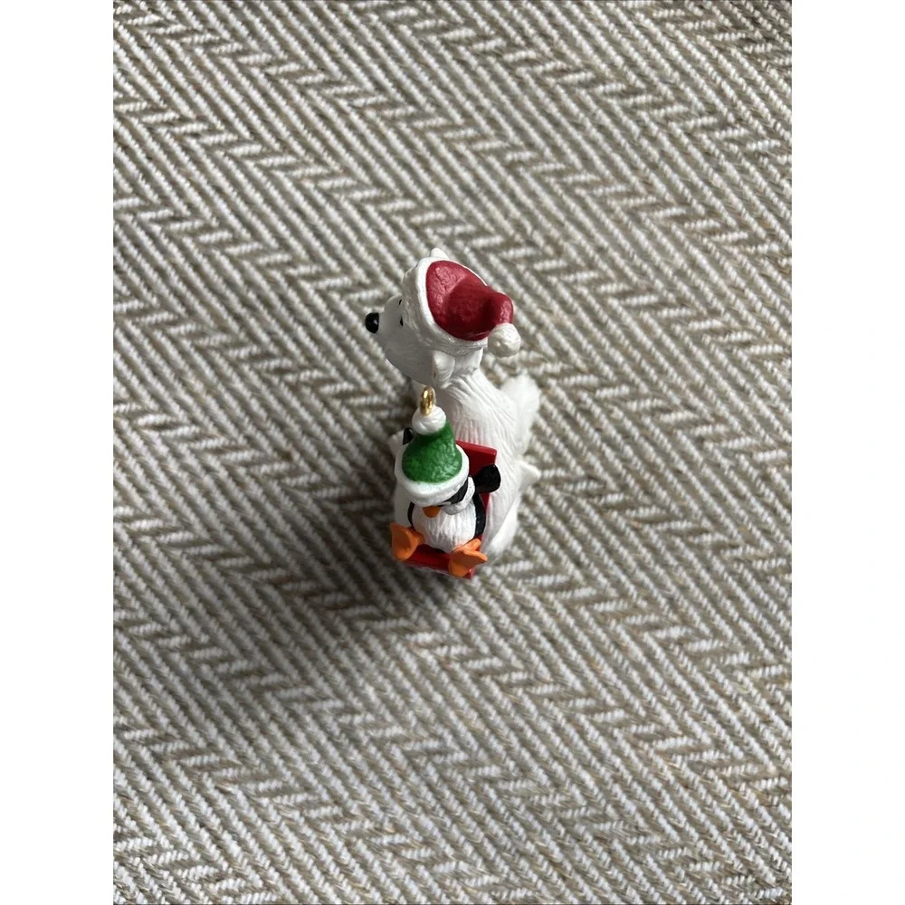 Hallmark Keepsake Christmas Ornament 1995 